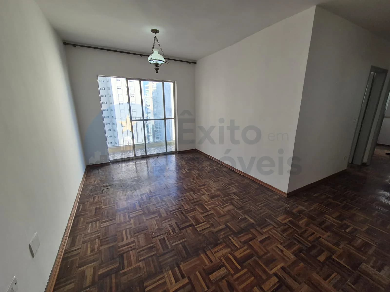 Apartamento clássico em condomínio bem-localizado — foto 1